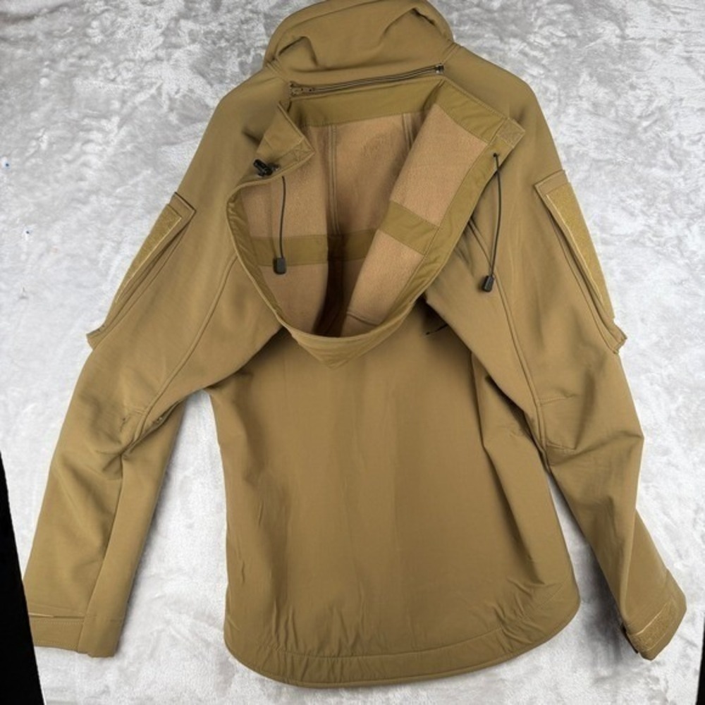 BEYOND – L5 PCU Cold Fusion Softshell Jacket Coyote Brown Tactical Hooded Mens L - Picture 2 of 13
